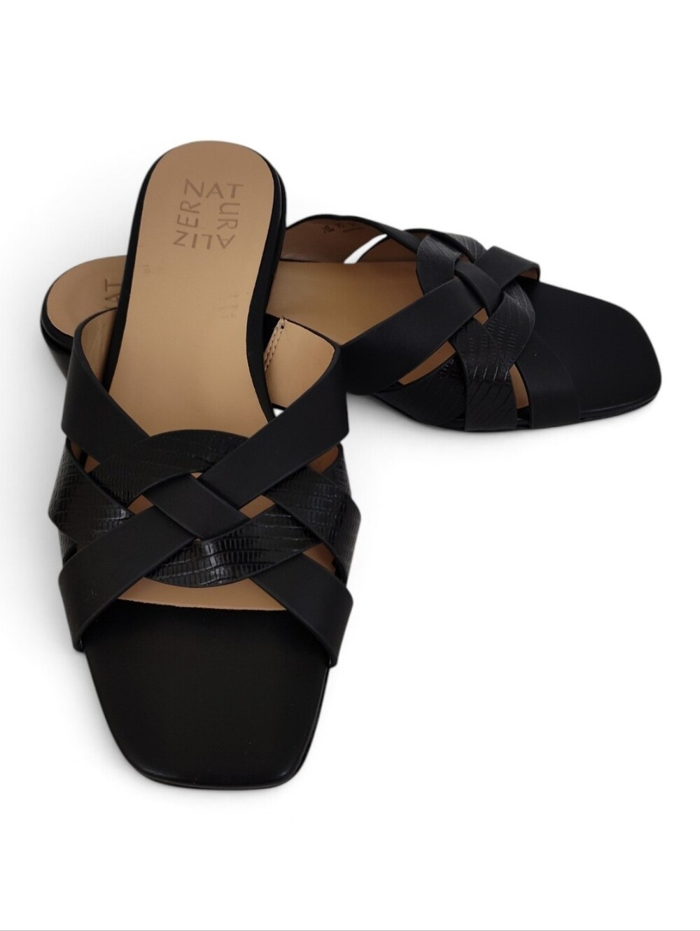 Naturalizer Ashford Black Leather Slides Size 7.5 Slip on Sandals